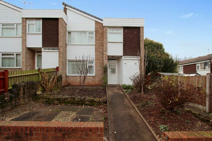 3 Bedroom Semi-Detached House To Rent In Gayrigg Court, Chilwell, Chilwell, NG9