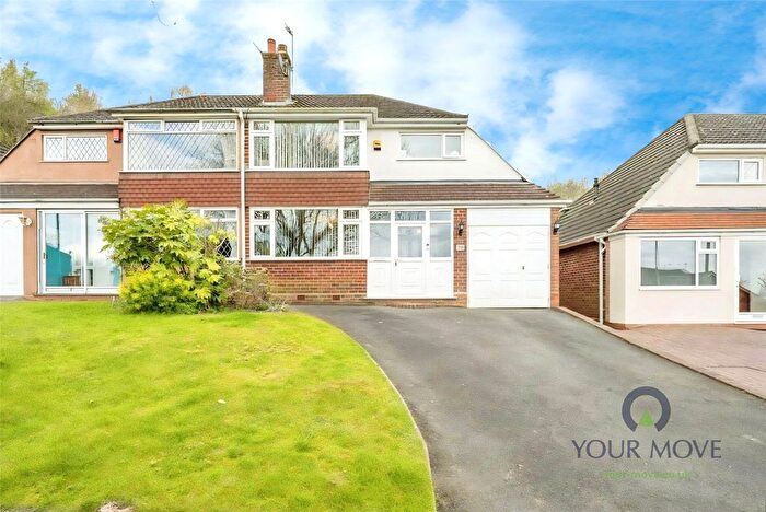 3 Bedroom Semi-detached House To Rent In Camberley Crescent, Wolverhampton, West Midlands, WV4