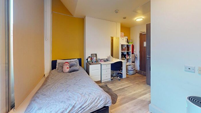 Studio To Rent In Express Buildings, - Upper Parliament Street, Nottingham, Nottinghamshire, NG1