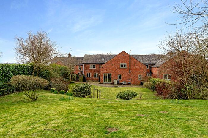 4 Bedroom Barn Conversion To Rent In Tan House Barns, Eaton, Congleton, CW12