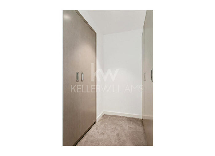 1 Bedroom Apartment To Rent In Charrington Tower, London, E14