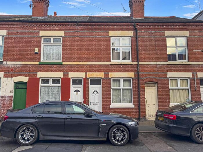 3 Bedroom Terraced House To Rent In Grasmere Street, Leicester, LE2