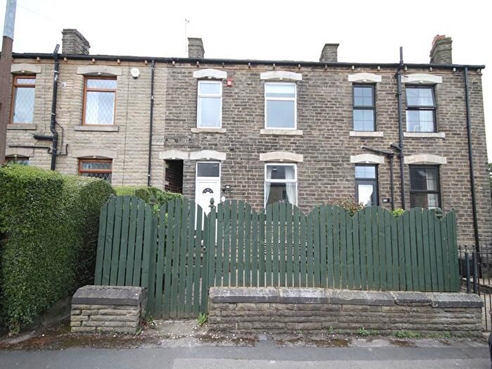 3 Bedroom Terraced House For Sale In Roberttown Lane, Liversedge, WF15