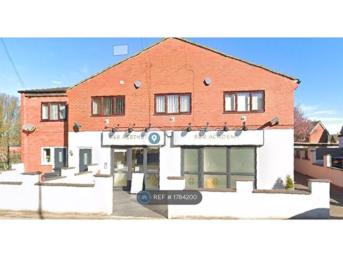 3 Bedroom Flat To Rent In Garforth, Leeds, LS25