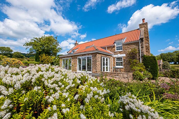 4 Bedroom Farmhouse For Sale In Scalby Hayes Barmoor Lane, Scalby, Scarborough, YO13