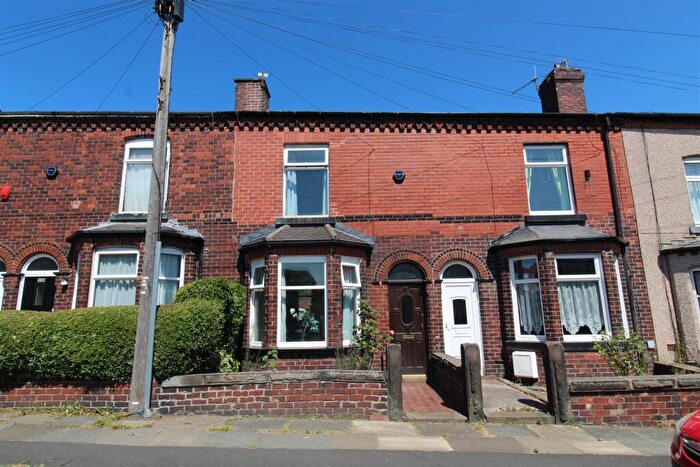 3 Bedroom Terraced House For Sale In Richmond Street, Horwich, Bolton, BL6