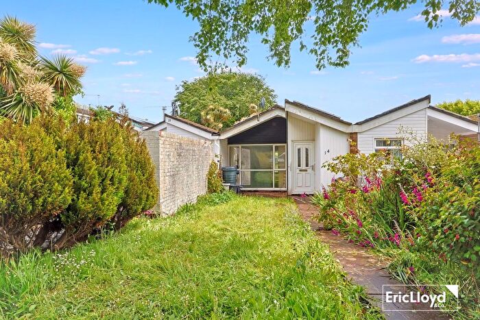 1 Bedroom Bungalow For Sale In Cumber Close, Brixham, TQ5