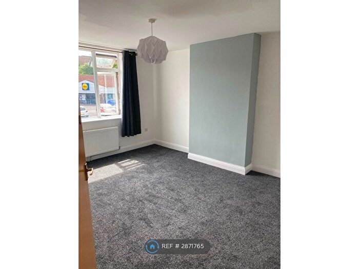 2 Bedroom Flat To Rent In Westbury-On-Trym, Bristol, BS10