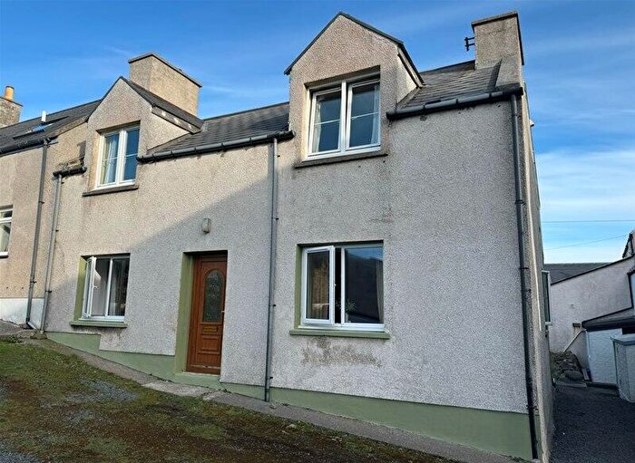 4 Bedroom End Of Terrace House For Sale In Rock Street, Port Wemyss, PA47