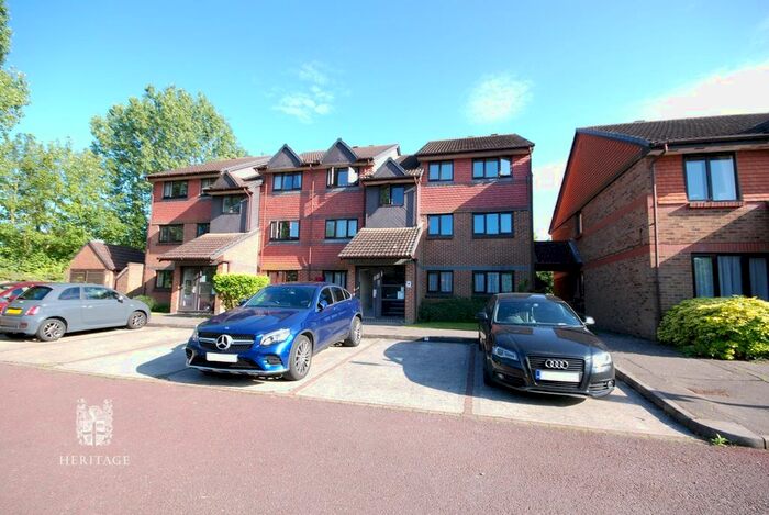 2 Bedroom Flat To Rent In Maltings Court, Witham, CM8