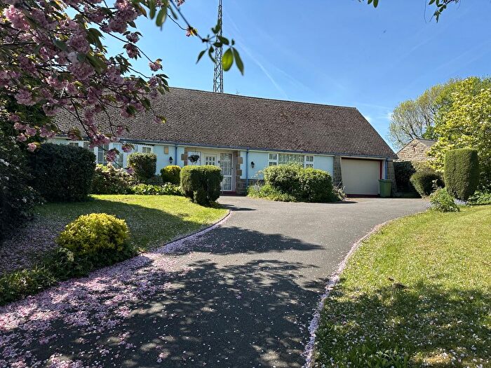 2 Bedroom Detached Bungalow For Sale In Main Road, Higham, DE55