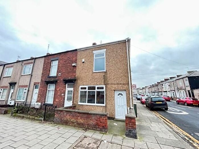 4 Bedroom Semi-Detached House To Rent In Yarm Road, Darlington, DL1