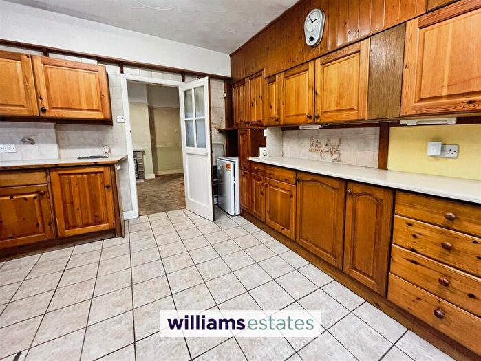 2 Bedroom Bungalow For Sale In Wern Fechan, Ruthin, LL15