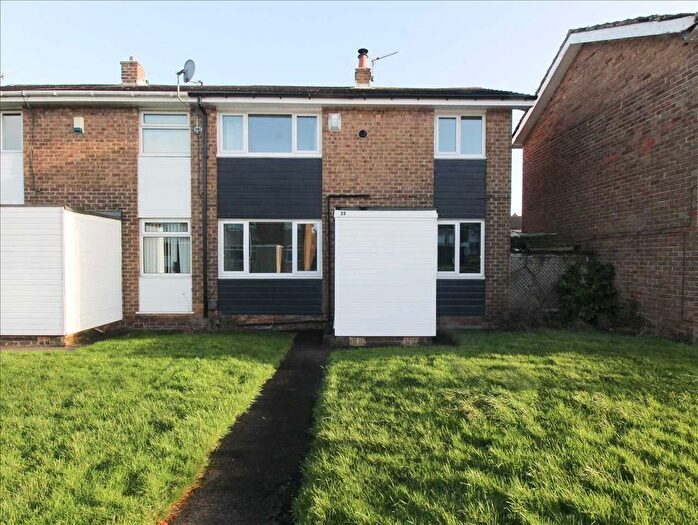 2 Bedroom Terraced House For Sale In Thornley Avenue, Mayfield Dale, Cramlington, NE23