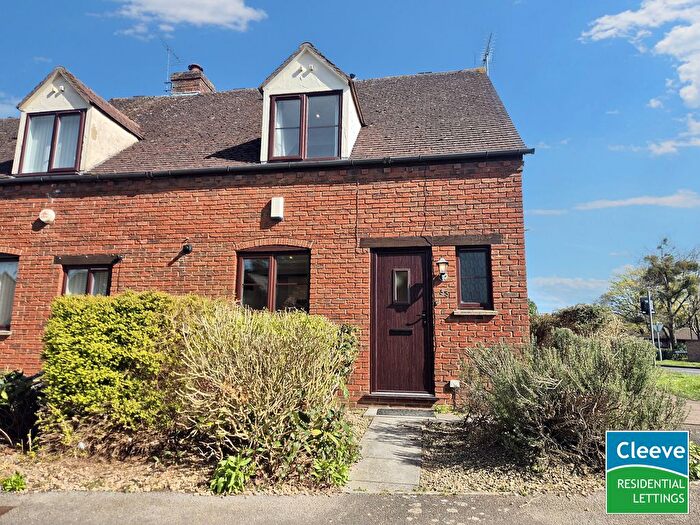 3 Bedroom Semi Detached House To Rent In Haycroft Close, Bishops Cleeve, Cheltenham, GL52