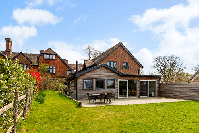 6 Bedroom House For Sale In Plawhatch Lane, Sharpthorne, RH19