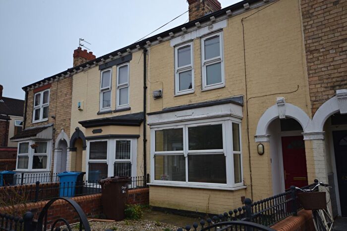 3 Bedroom Terraced House To Rent In White Street, Hull, HU3