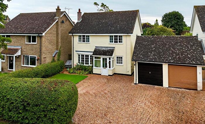 4 Bedroom Detached House For Sale In Staunch Hill, Leighton Bromswold, PE28