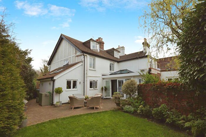 4 Bedroom Cottage For Sale In High Street, Rusper, Horsham, RH12