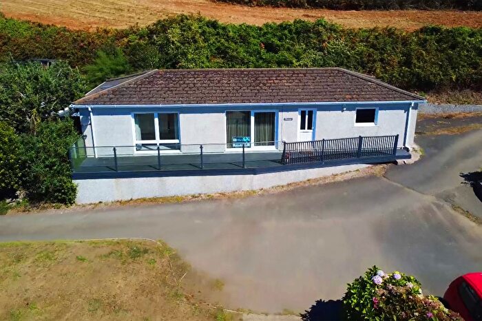 3 Bedroom Detached House For Sale In Perranuthnoe, Penzance, TR20