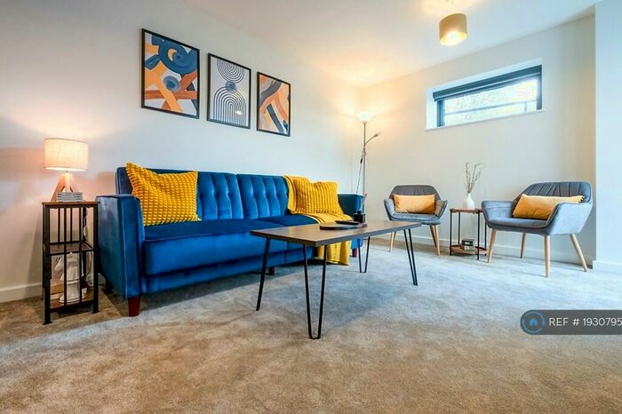 2 Bedroom Flat To Rent In Collingdon Street, Luton, LU1