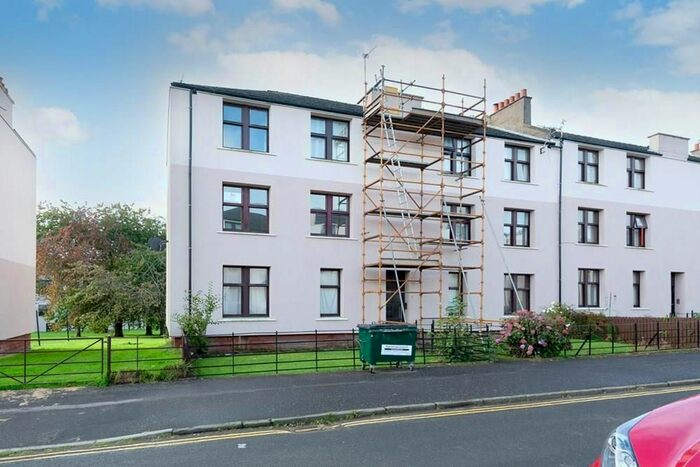 2 Bedroom Flat To Rent In Hepburn Street, Dundee, DD3