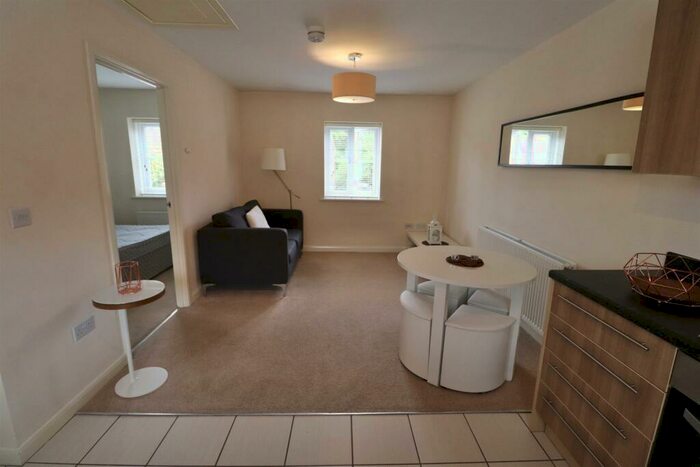 1 Bedroom Apartment For Sale In Bed Coach House - Hunsbury Meadows, NN4