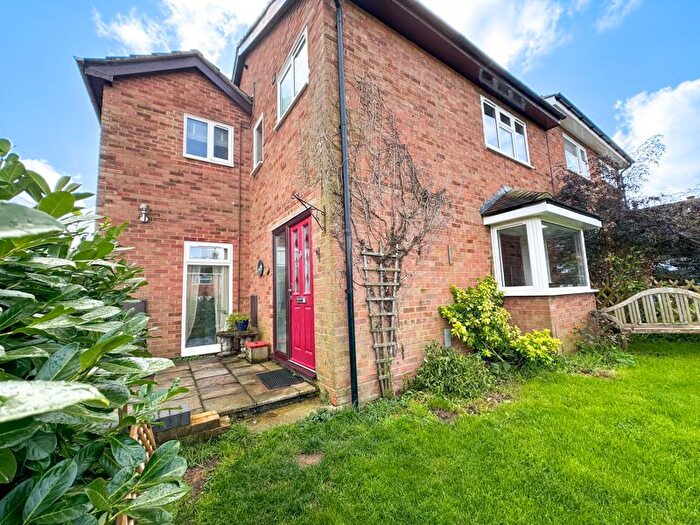 3 Bedroom Semi-Detached House For Sale In Bell Close, Drayton Parslow, Milton Keynes, MK17