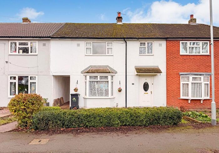 4 Bedroom Terraced House For Sale In Beech Close, Tamworth, Staffordshire, B79