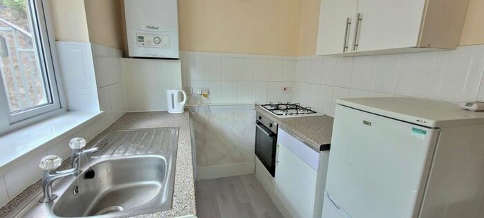 1 Bedroom Flat To Rent In Parr Street, Coxside, Plymouth, PL4