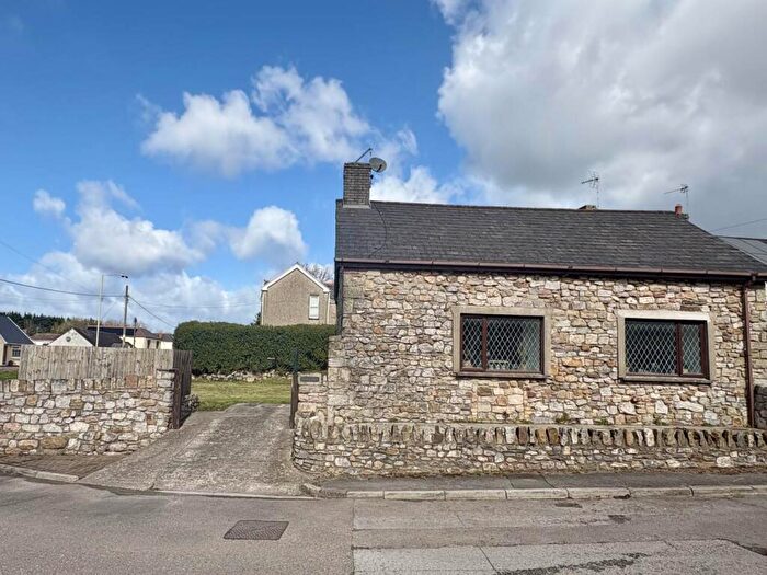 3 Bedroom Detached Bungalow To Rent In Old School House, Lamb Row, South Cornelly, CF33