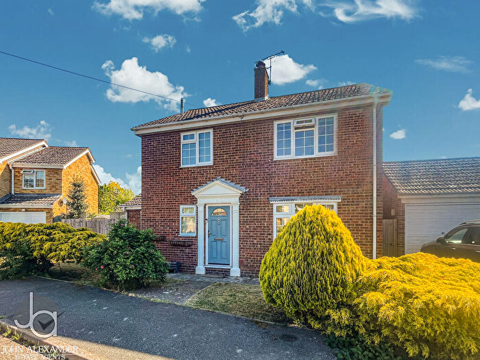 3 Bedroom Detached House For Sale In Field View Drive, Little Totham, Maldon, CM9