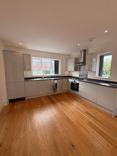 4 Bedroom Detached House To Rent In Landseer Avenue, Bristol, BS7