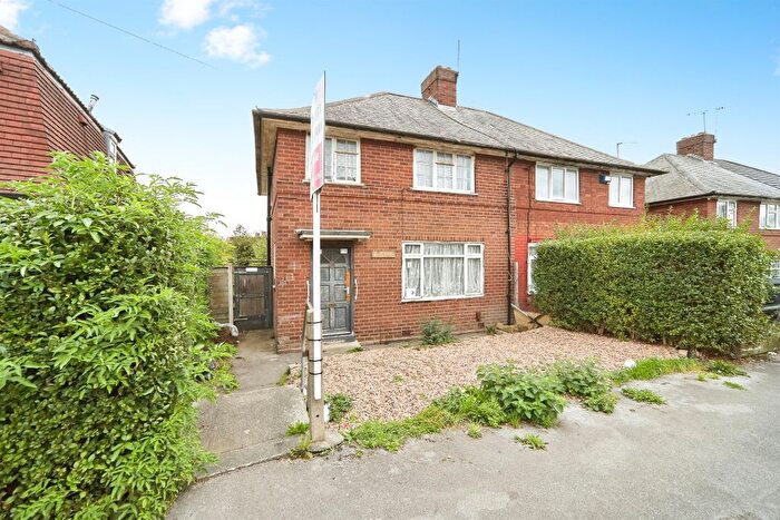 4 Bedroom Semi-Detached House For Sale In St. Wilfrids Avenue, Leeds, LS8