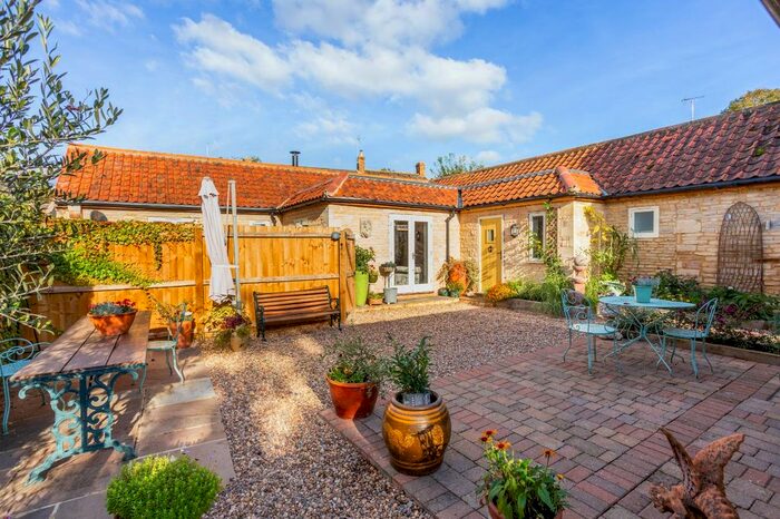 2 Bedroom Bungalow For Sale In Tickencote, Stamford, Lincolnshire, PE9