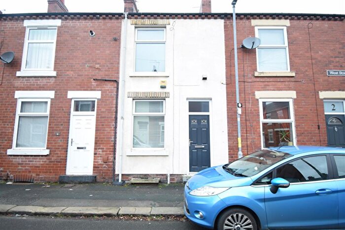 2 Bedroom Terraced House To Rent In West Street, Wakefield, WF2