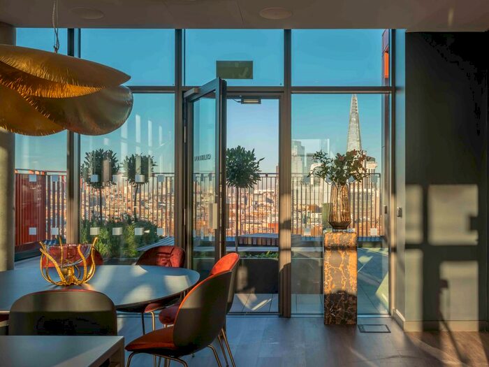 2 Bedroom Flat To Rent In New Kent Road, London, SE1