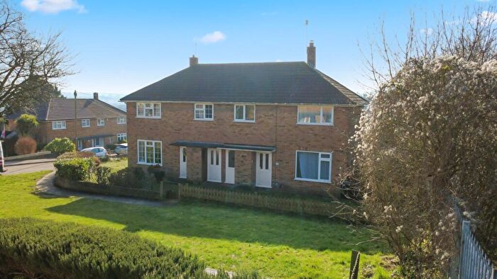 3 Bedroom End Of Terrace House For Sale In Clifton Close, Rochester, ME2