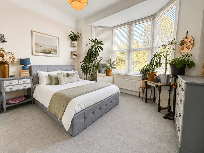 1 Bedroom Flat To Rent In Knowle Road, Gff, BS4