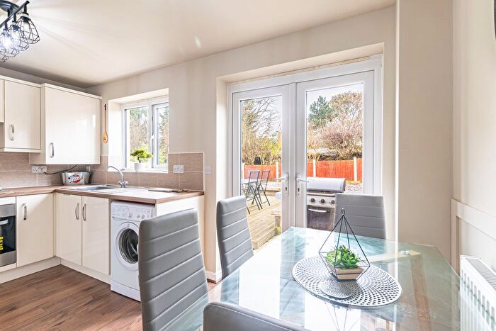 2 Bedroom Semi-Detached House For Sale In West Moor Croft, Goldthorpe, Rotherham, S63
