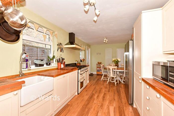 3 Bedroom Terraced House For Sale In Buckland Avenue, Dover, Kent, CT16