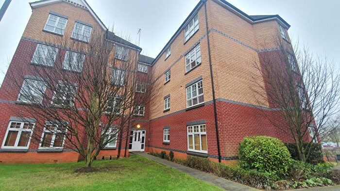 3 Bedroom Flat To Rent In Bedford Road, Northampton, NN1
