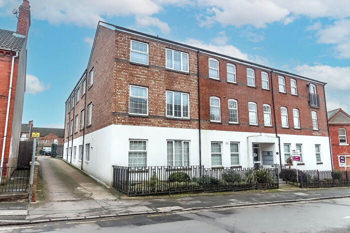 2 Bedroom Flat For Sale In Arthur Street, Wellingborough, NN8