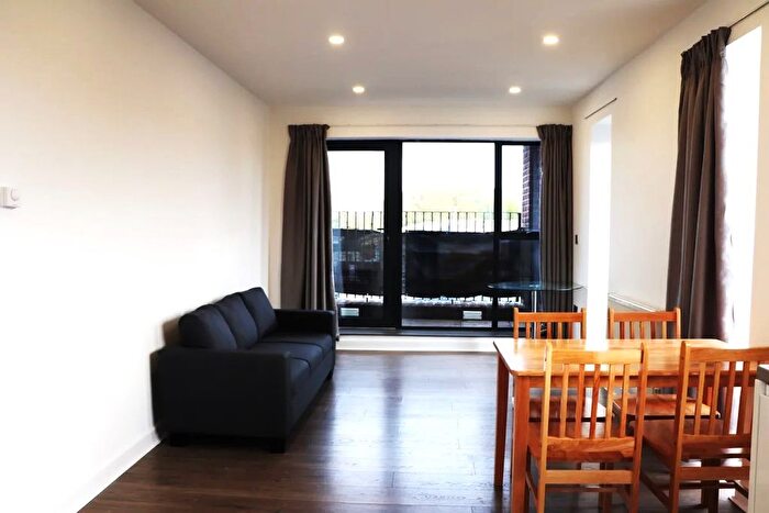 1 Bedroom Flat To Rent In Butchers Road, London, E16