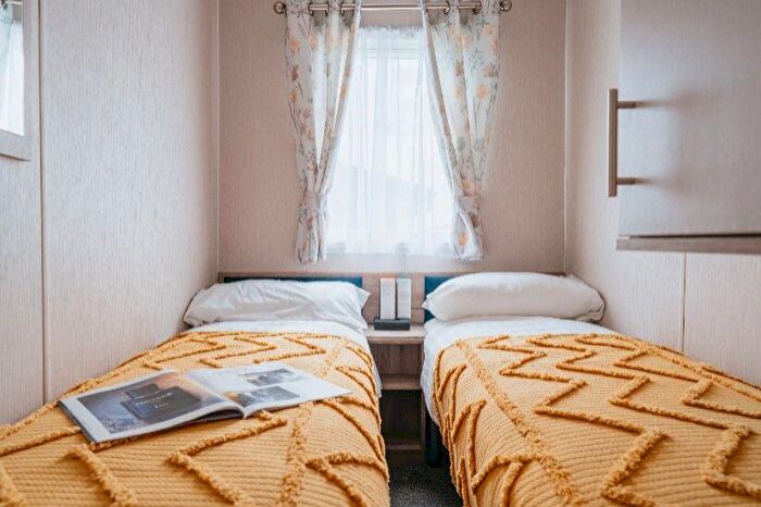 2 Bedroom Caravan For Sale In Gimblet Rock Holiday Park, Pwllheli Marina, Pwllheli, Gwynedd, LL53