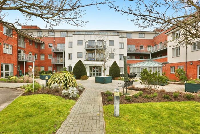 1 Bedroom Flat For Sale In Sopwith Road, Eastleigh, Hampshire, SO50