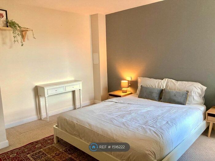 1 Bedroom Flat To Rent In Waterfront Park, Edinburgh, EH5