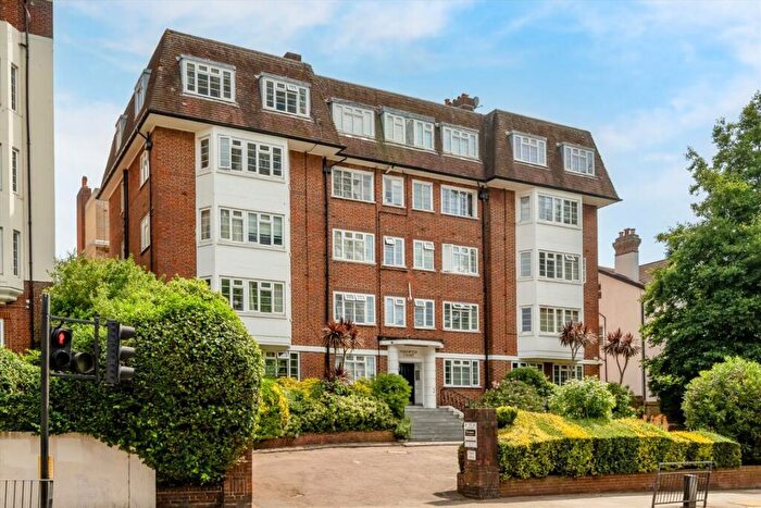 1 Bedroom Flat For Sale In Shoot Up Hill, Cricklewood, NW2