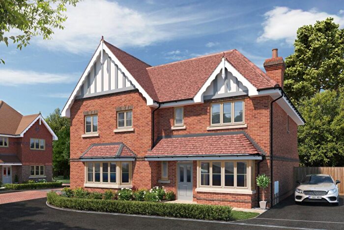 3 Bedroom Semi-Detached House For Sale In Haywards Heath Road, Balcombe, Haywards Heath, RH17