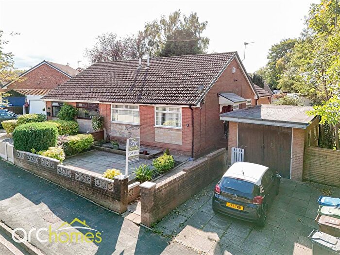 2 Bedroom Semi-Detached Bungalow To Rent In Springfield Road, Atherton, Manchester, M46